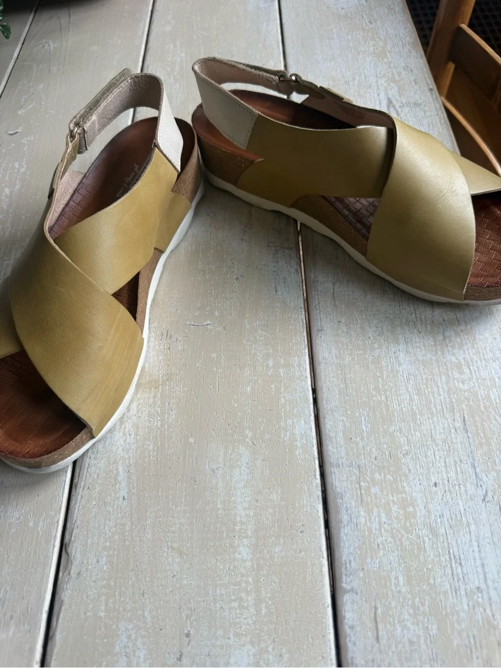 PIKOLINOS Mahon Size EU 39 Leather Cross-Strap Slingback Sandal